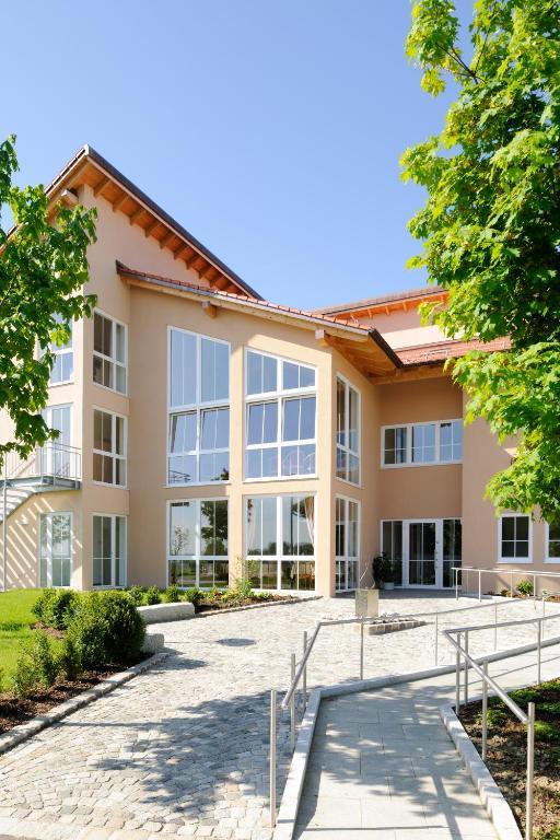 Hotel Inspiration Garni Tittmoning Buitenkant foto