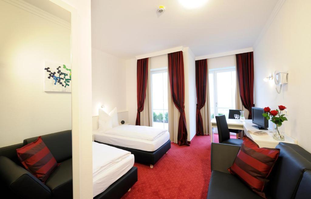Hotel Inspiration Garni Tittmoning Kamer foto